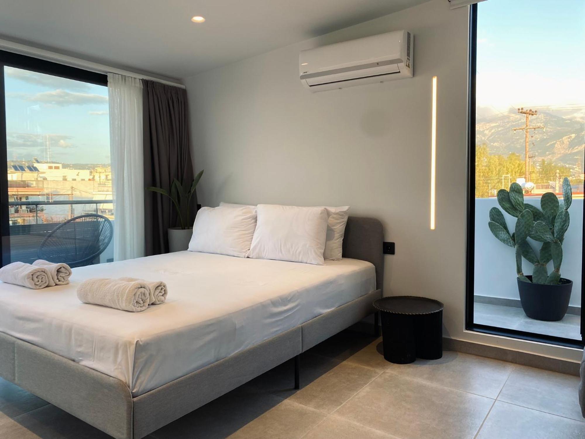 Hyperion Penthouse Apartment Patras Exterior photo